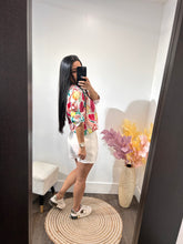 Load image into Gallery viewer, Short Ines
