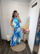 Load image into Gallery viewer, Set Loraine

