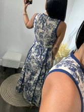 Load image into Gallery viewer, Maxi Dress Sofia
