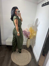 Load image into Gallery viewer, Jumpsuit Esther
