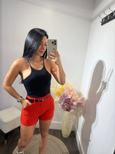 Load image into Gallery viewer, Short Jen
