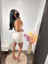 Load image into Gallery viewer, Short tatiana
