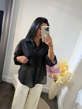 Load image into Gallery viewer, Top button Nadia
