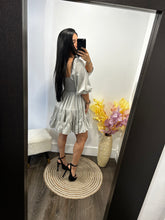 Load image into Gallery viewer, Dress anna /Sale
