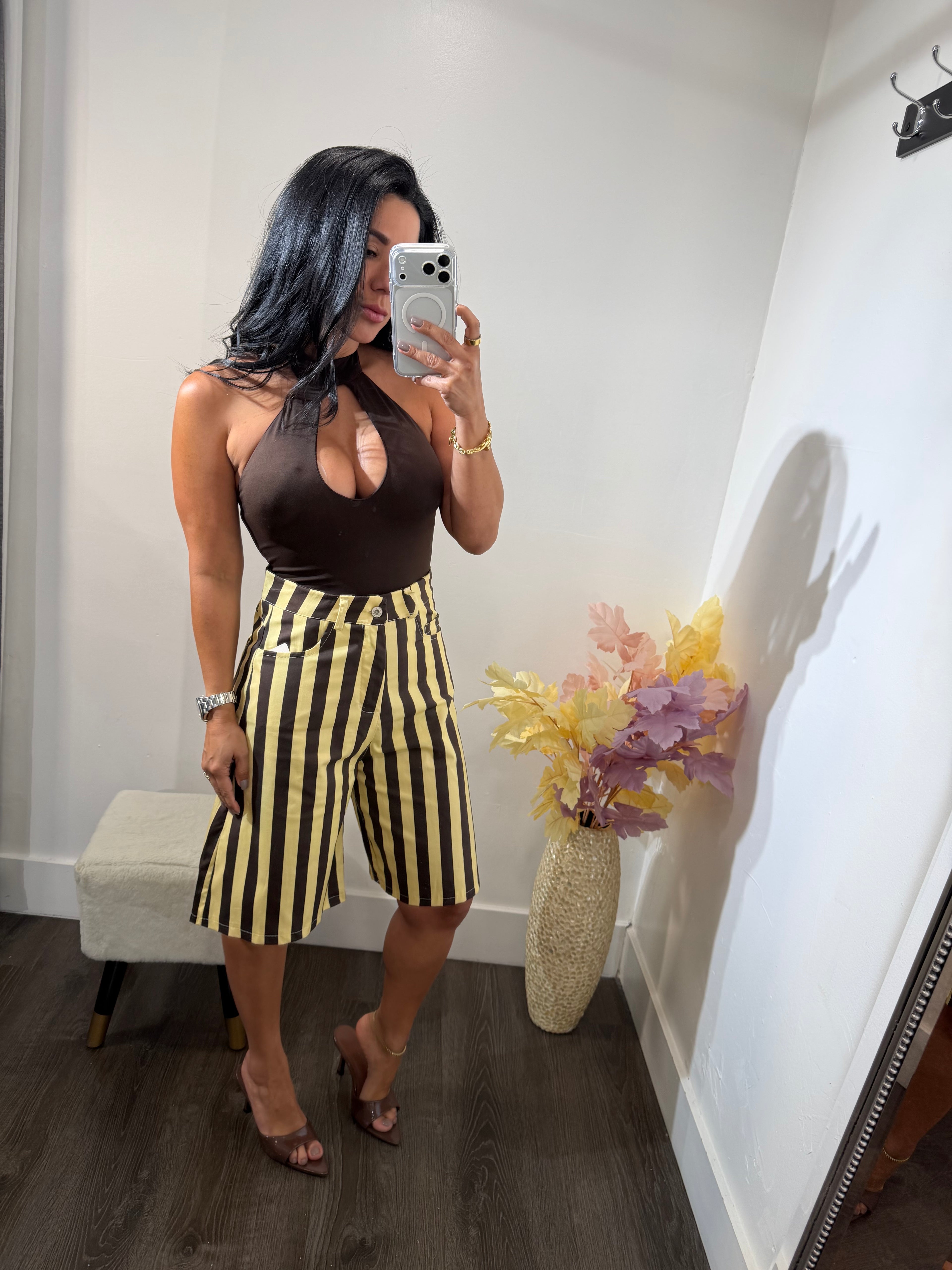 Short stripped Luna