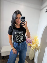 Load image into Gallery viewer, Graphic tee Loana
