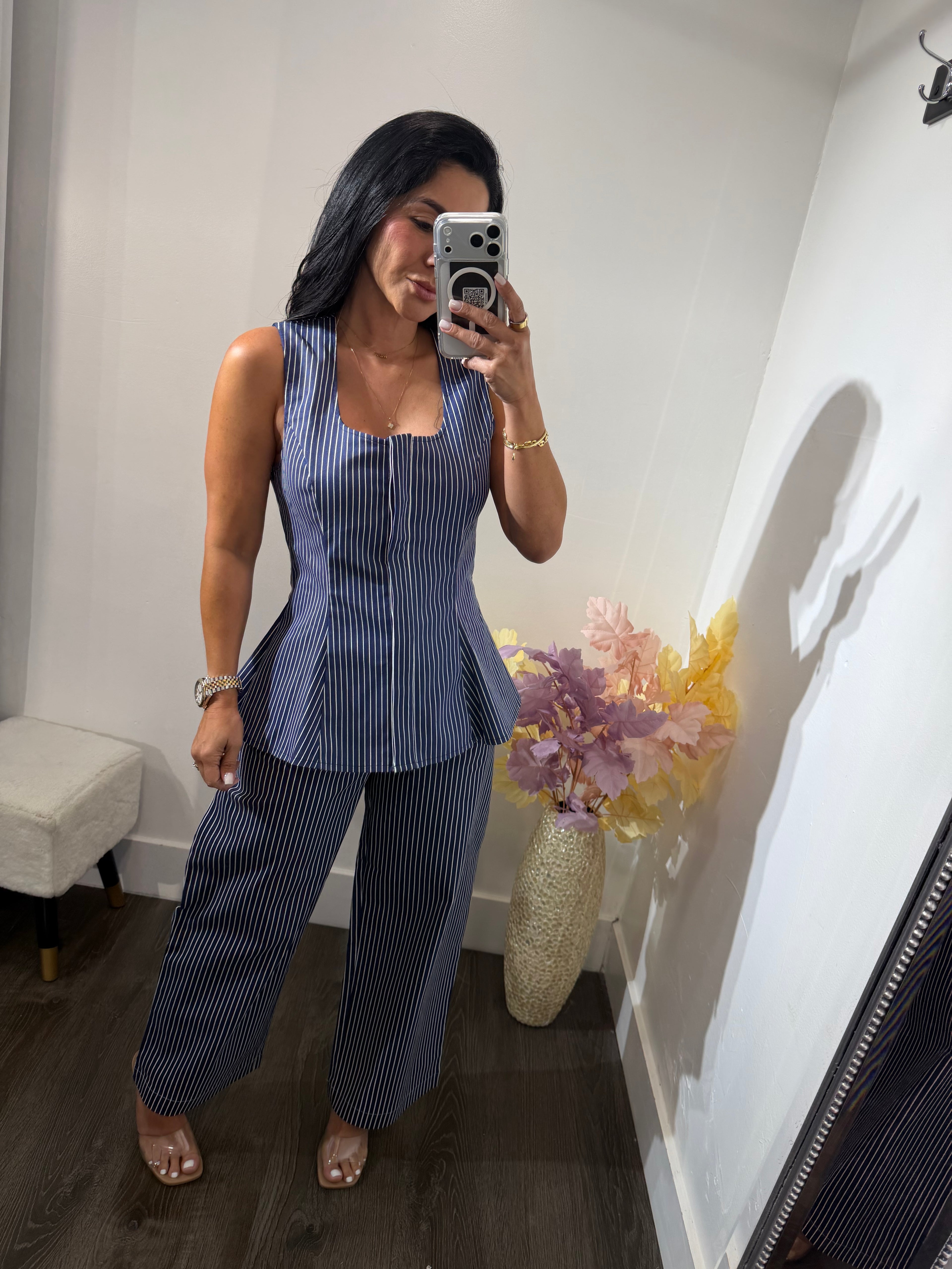 Set Gladys