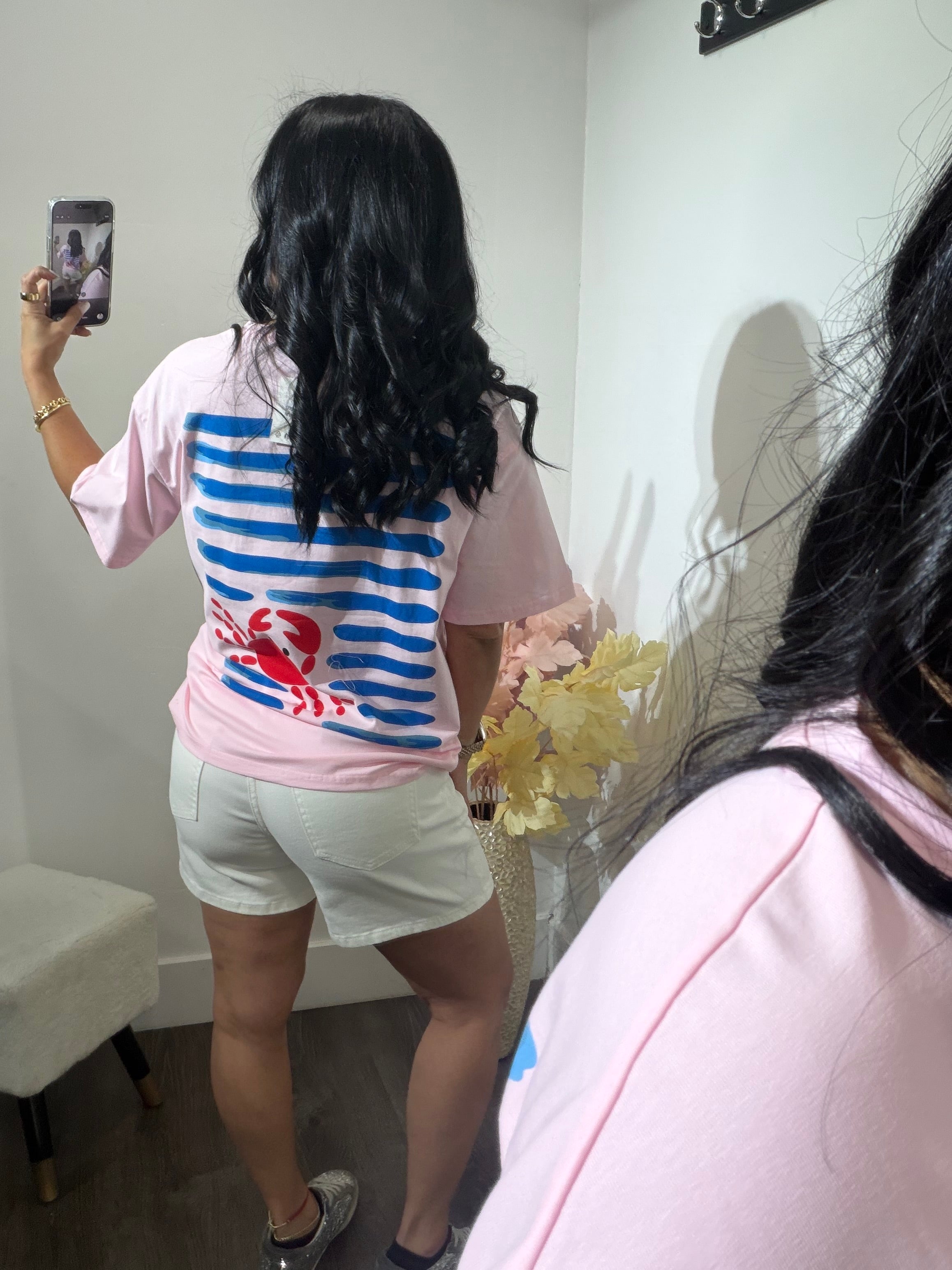 Graphic tee luna