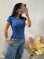 Top basic Liz