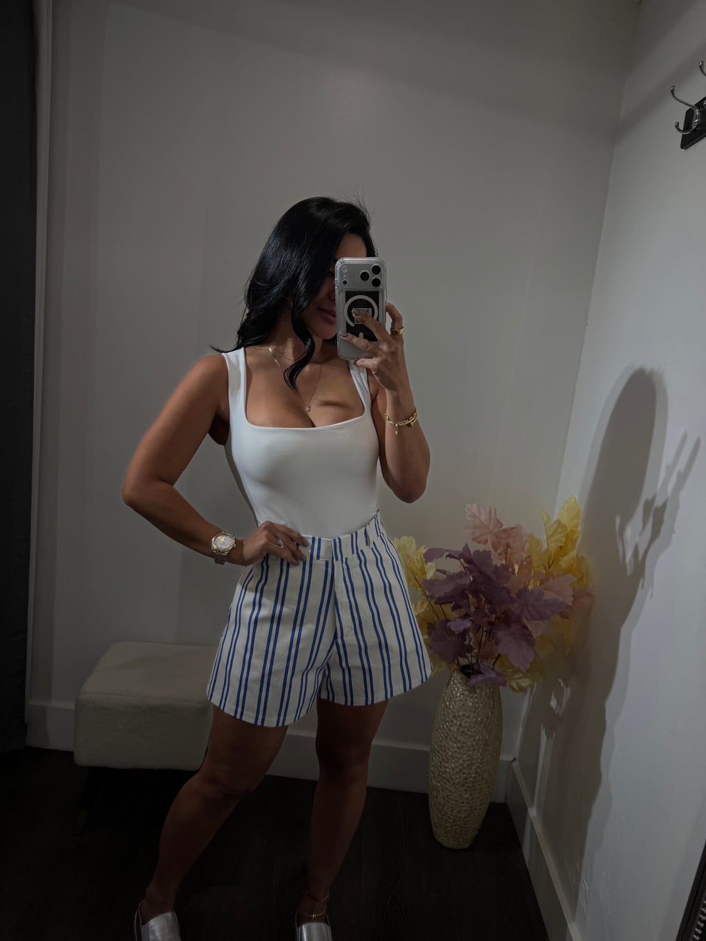 Short Sabrina