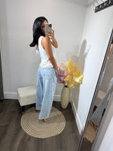 Load image into Gallery viewer, Jean Nikki
