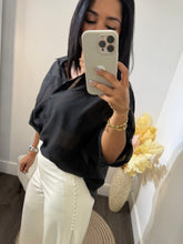 Load image into Gallery viewer, Top button Nadia
