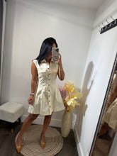 Load image into Gallery viewer, Dress liner
