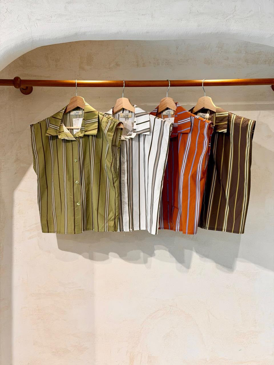 Set Amber striped