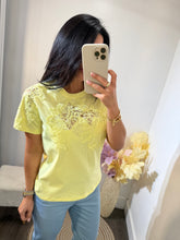 Load image into Gallery viewer, Graphic tee Ali

