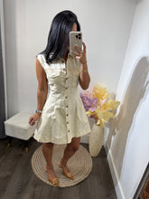 Load image into Gallery viewer, Dress liner

