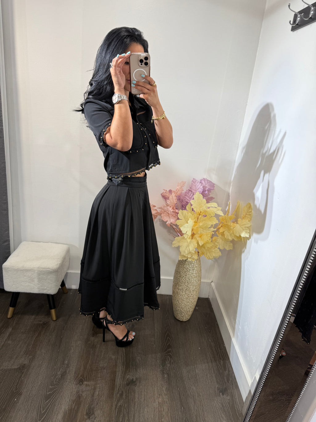 Set Leina