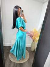 Load image into Gallery viewer, Maxi Dress Loida
