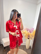 Load image into Gallery viewer, Pijama Patty
