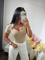Top basic Sabrina