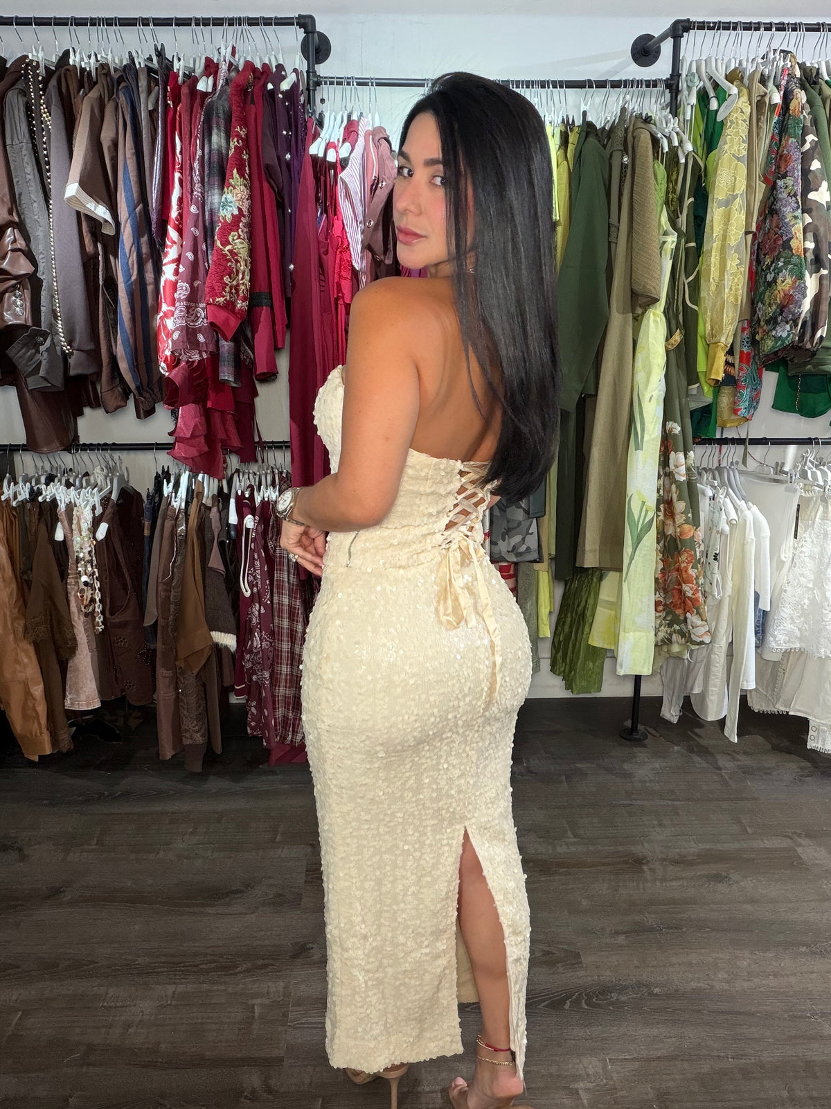 Set Laila