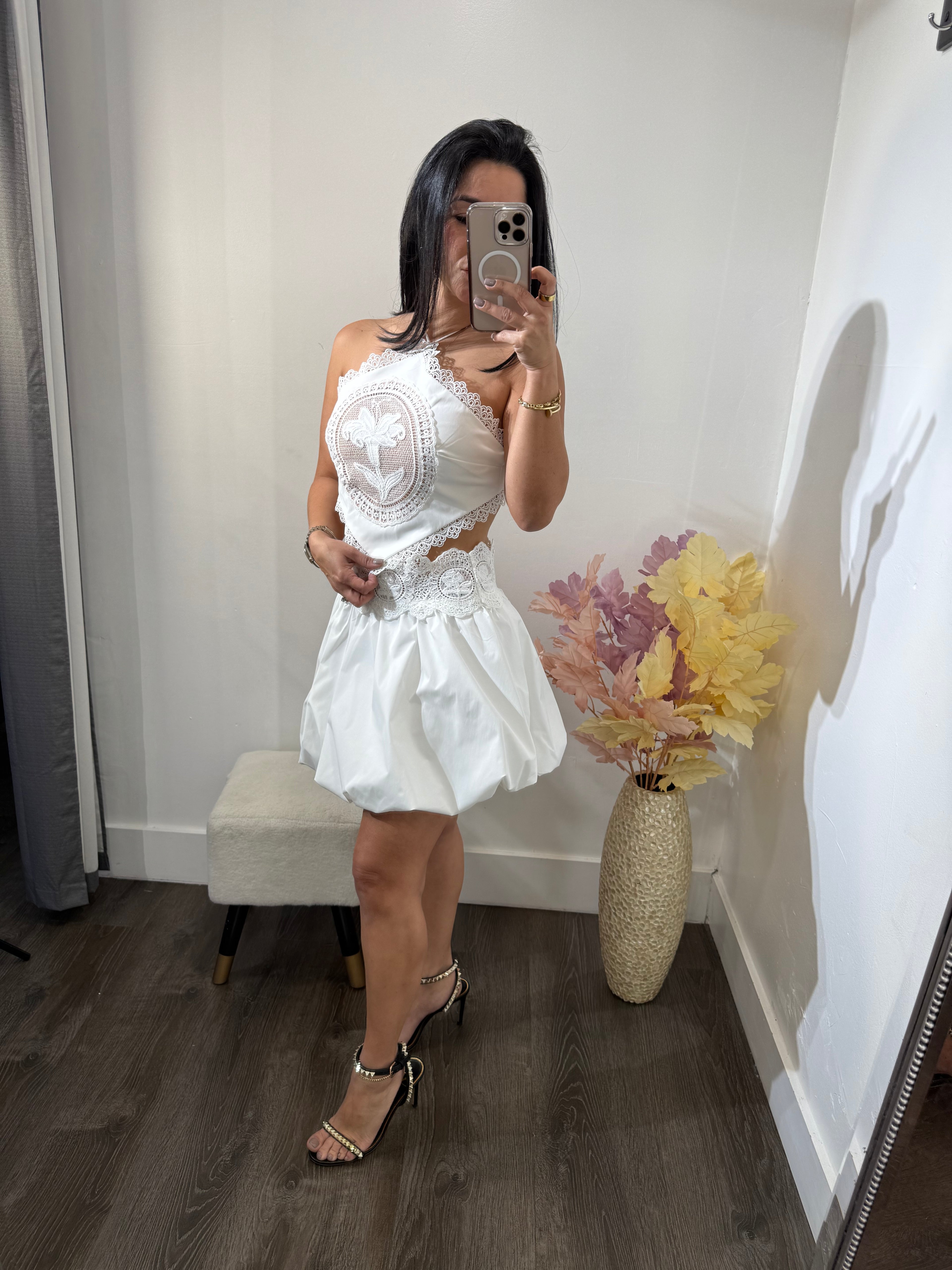 Set Vanessa