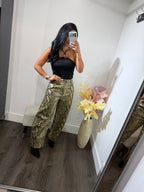 Pant snake