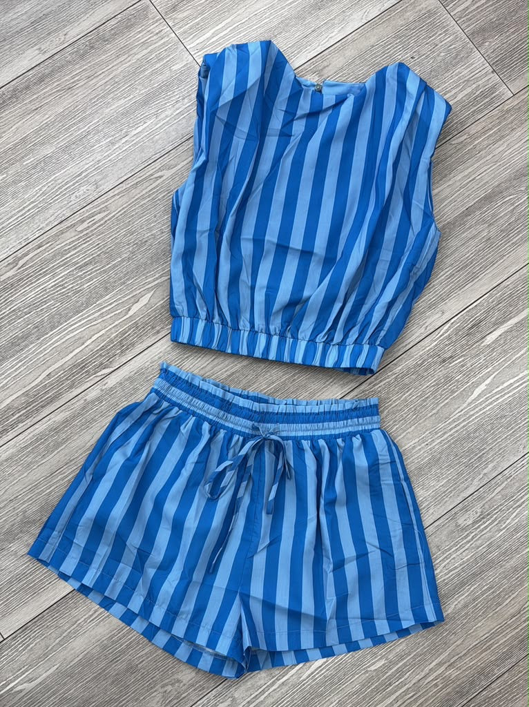 Set Lisbet