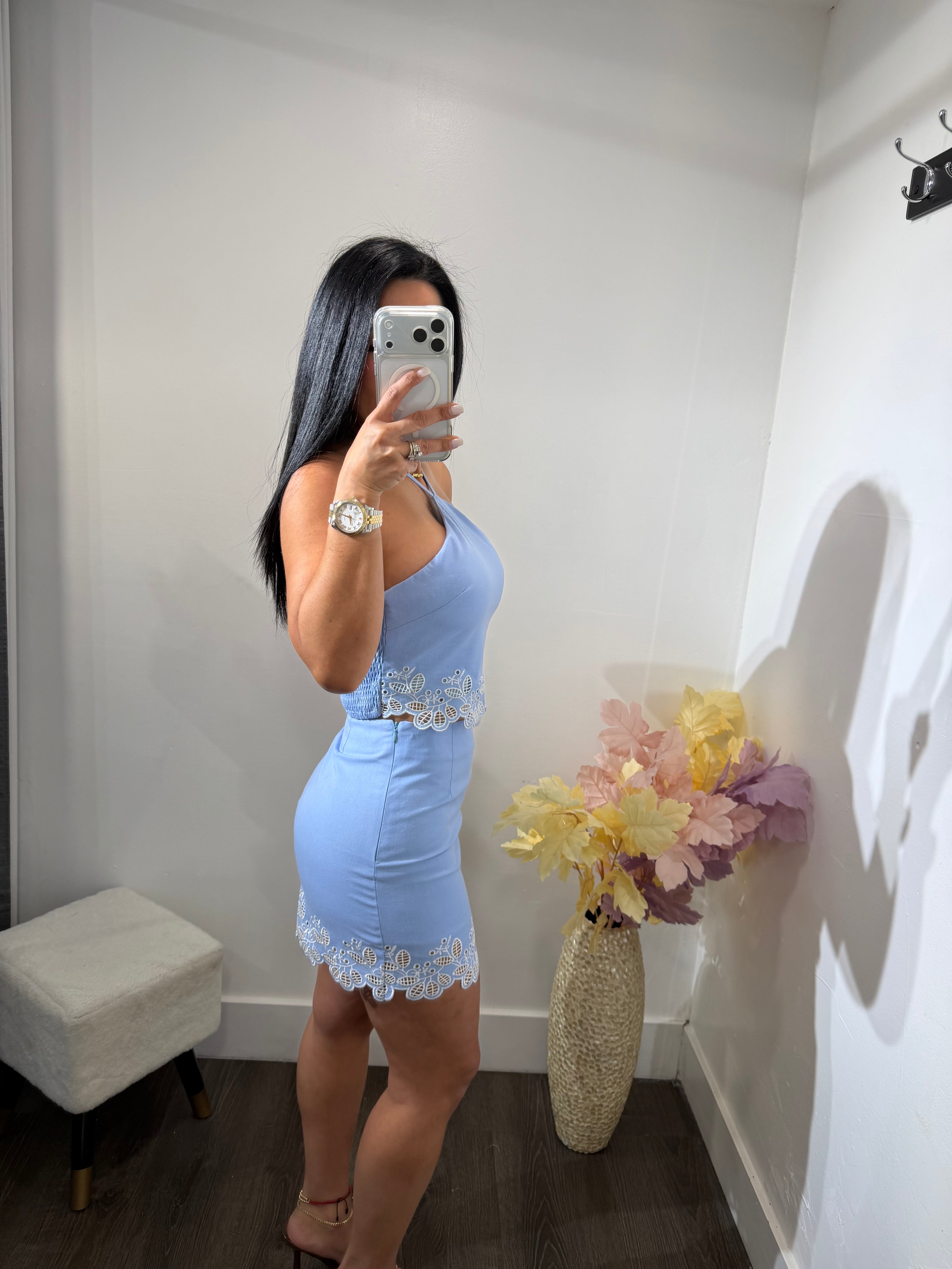 Set Elena