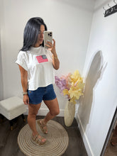Load image into Gallery viewer, Graphic tee USA
