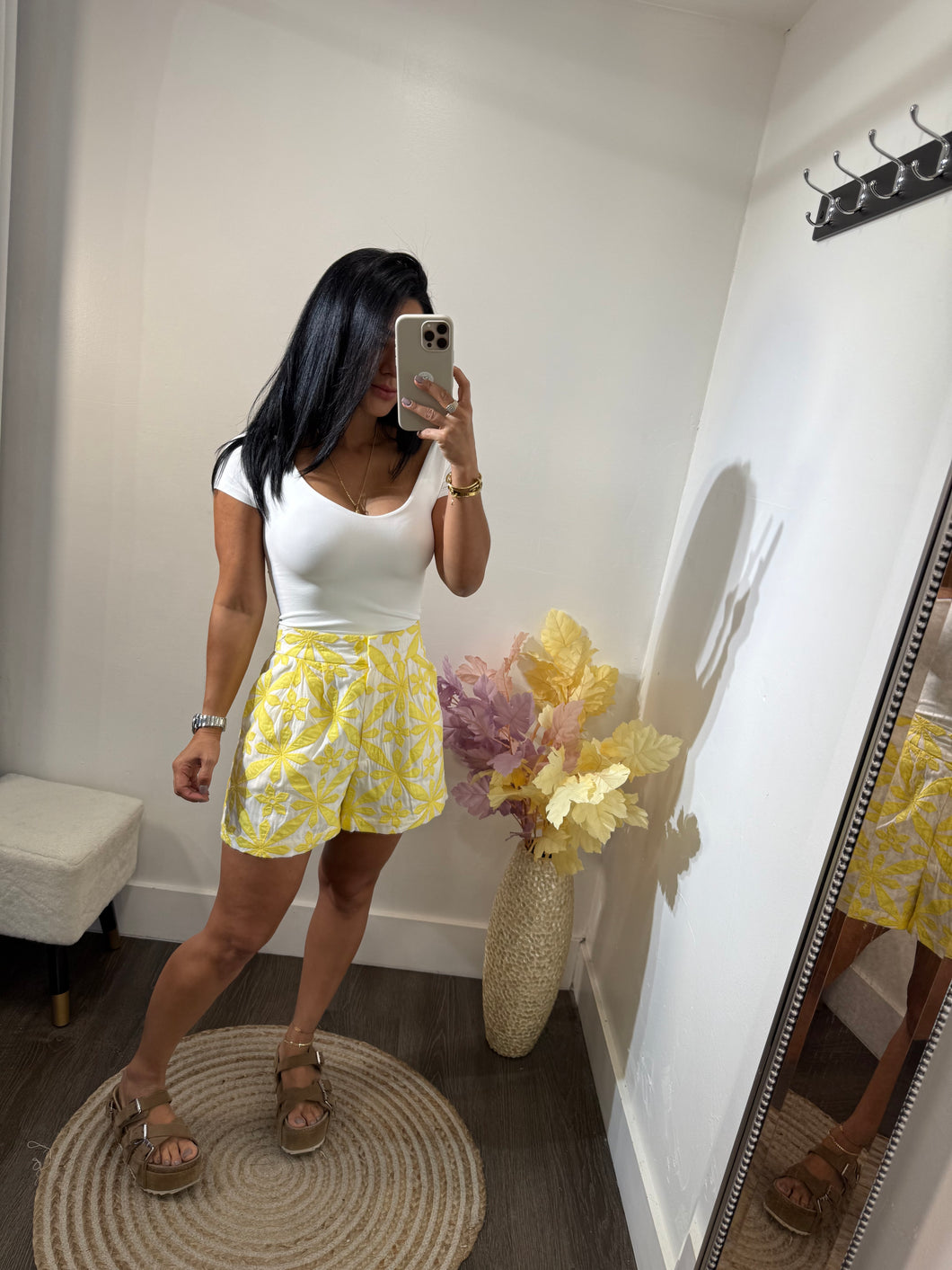 Short Ariel