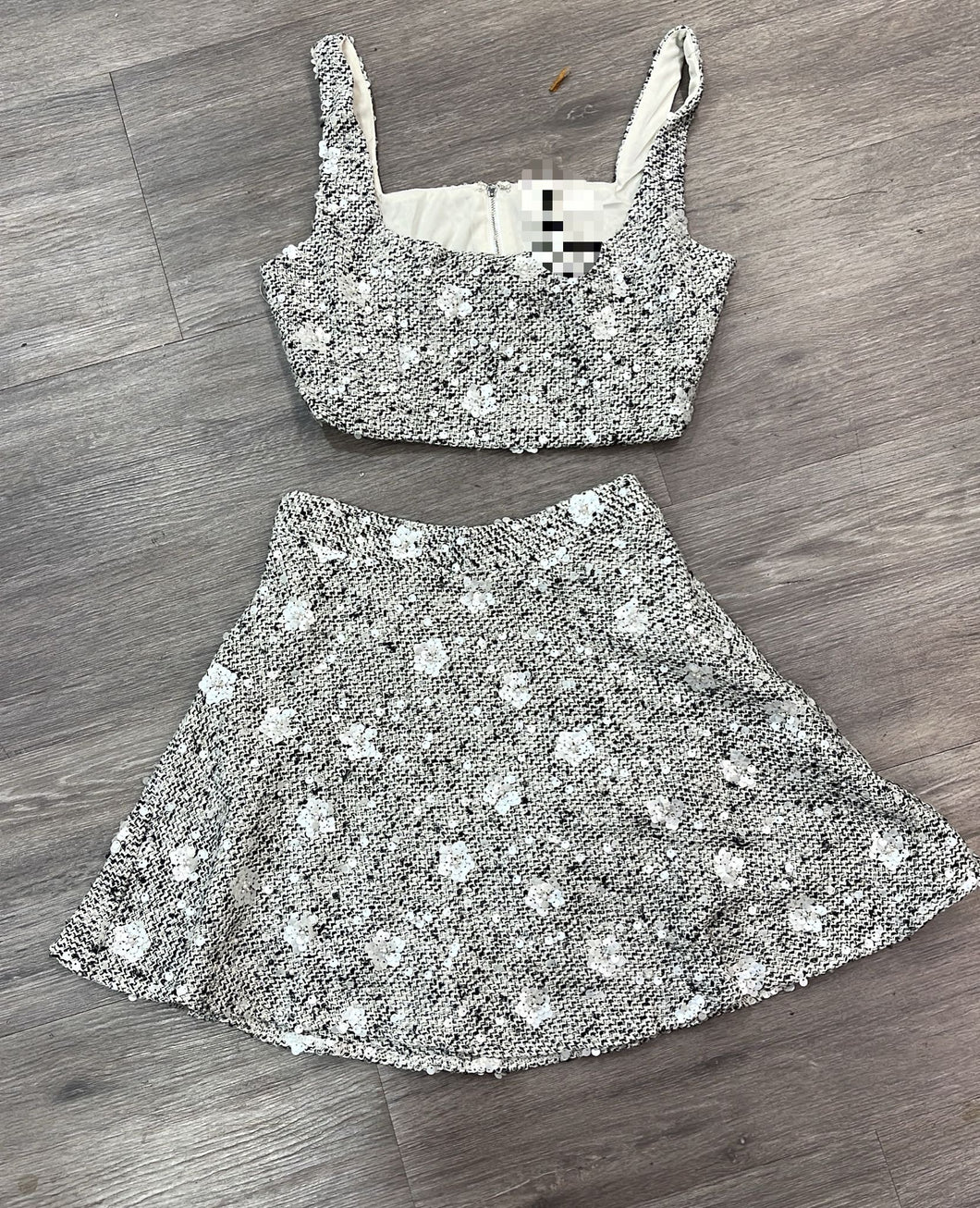 Set Virginia Tweed