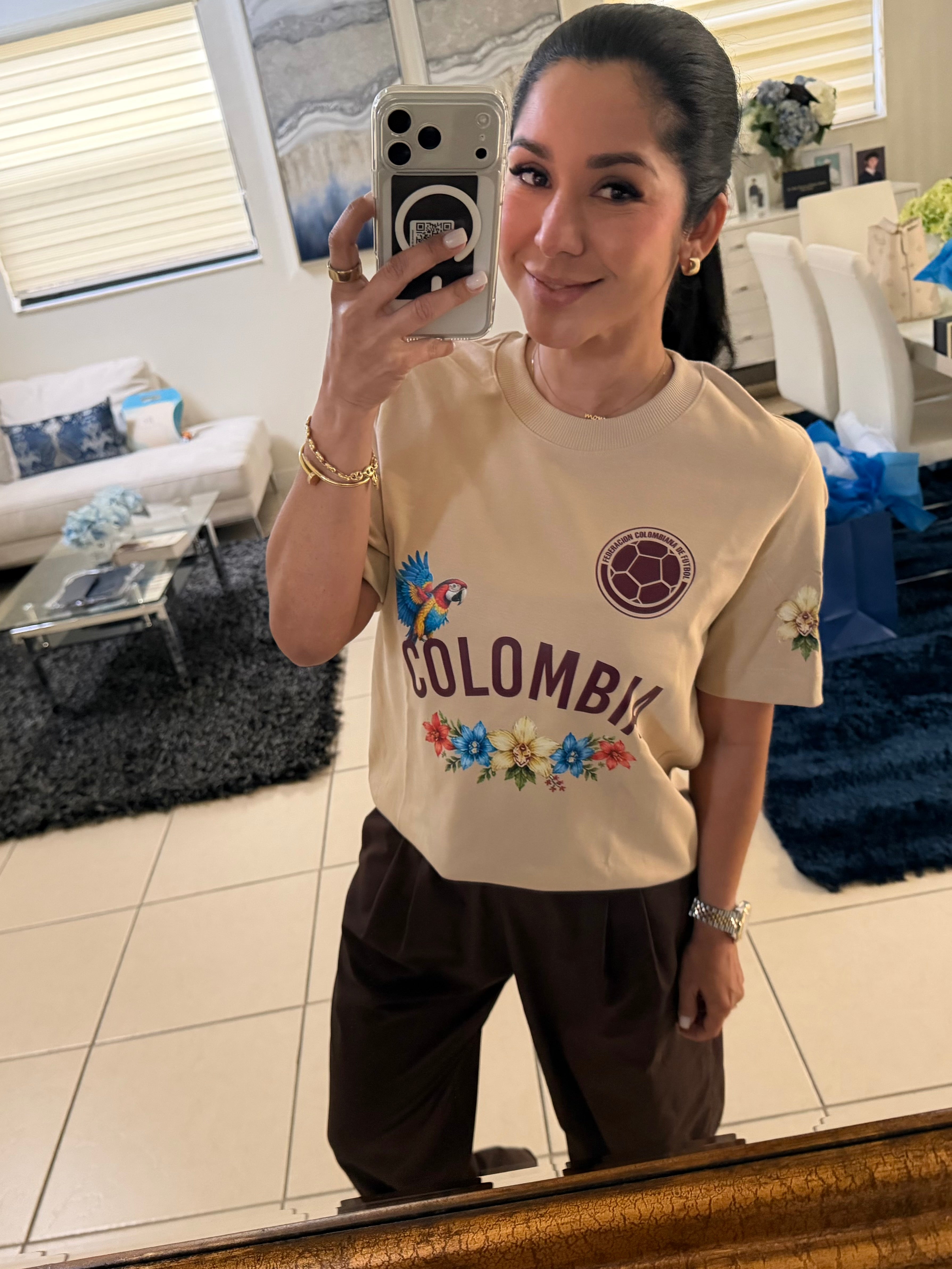 Graphic tee colombia