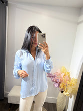 Load image into Gallery viewer, Top button vanesa
