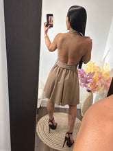 Load image into Gallery viewer, Dress June
