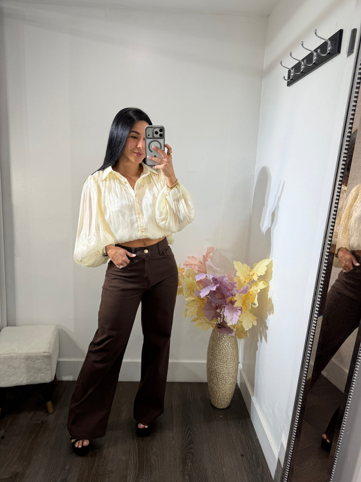 Top button organza
