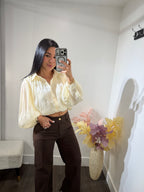 Top button organza