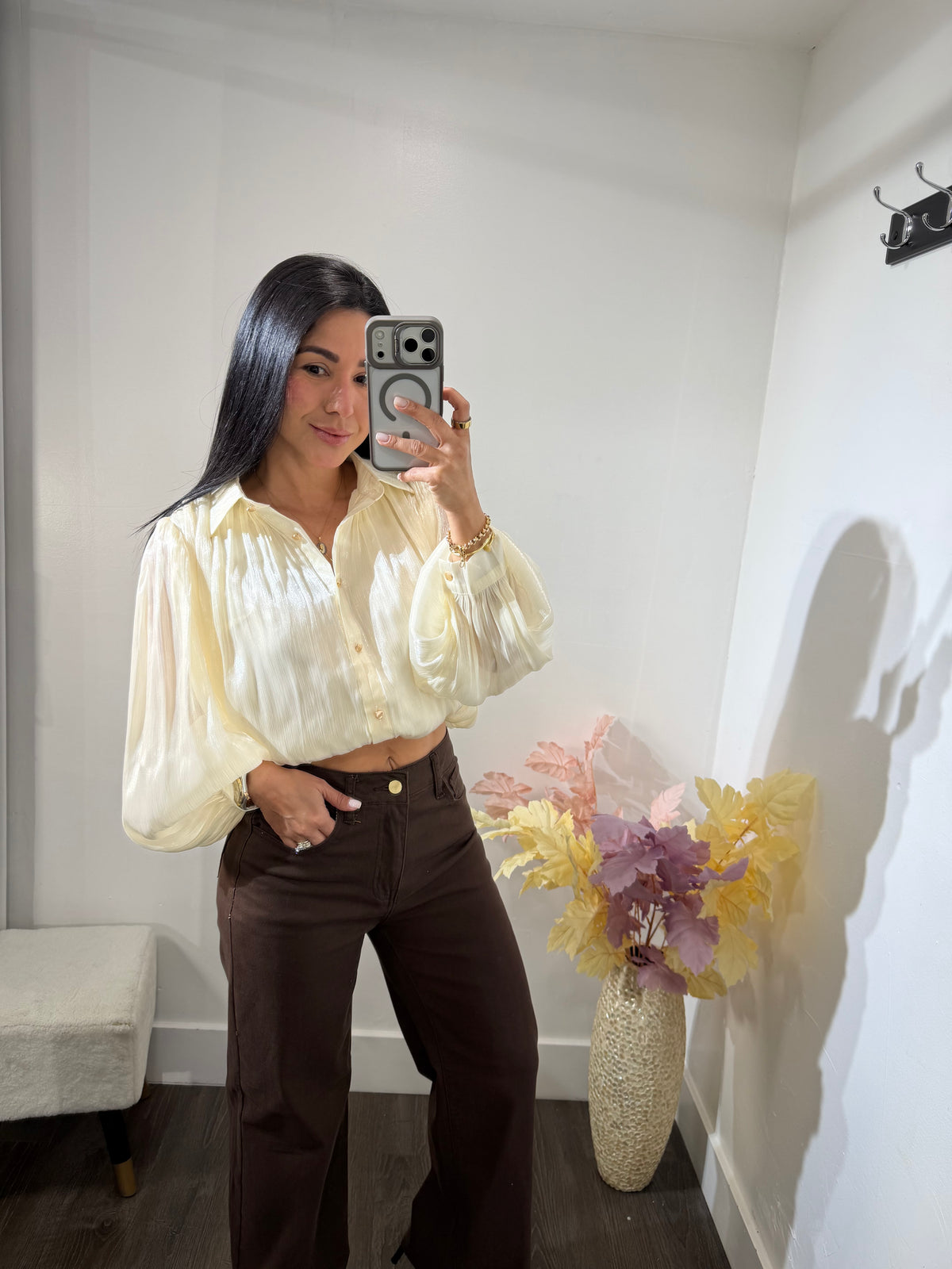 Top button organza
