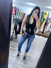 Load image into Gallery viewer, Top Basic Martha / Sale
